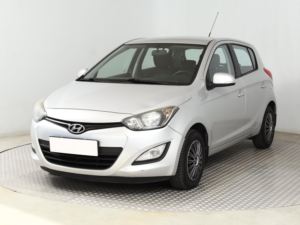 2012 Hyundai i20 - 3