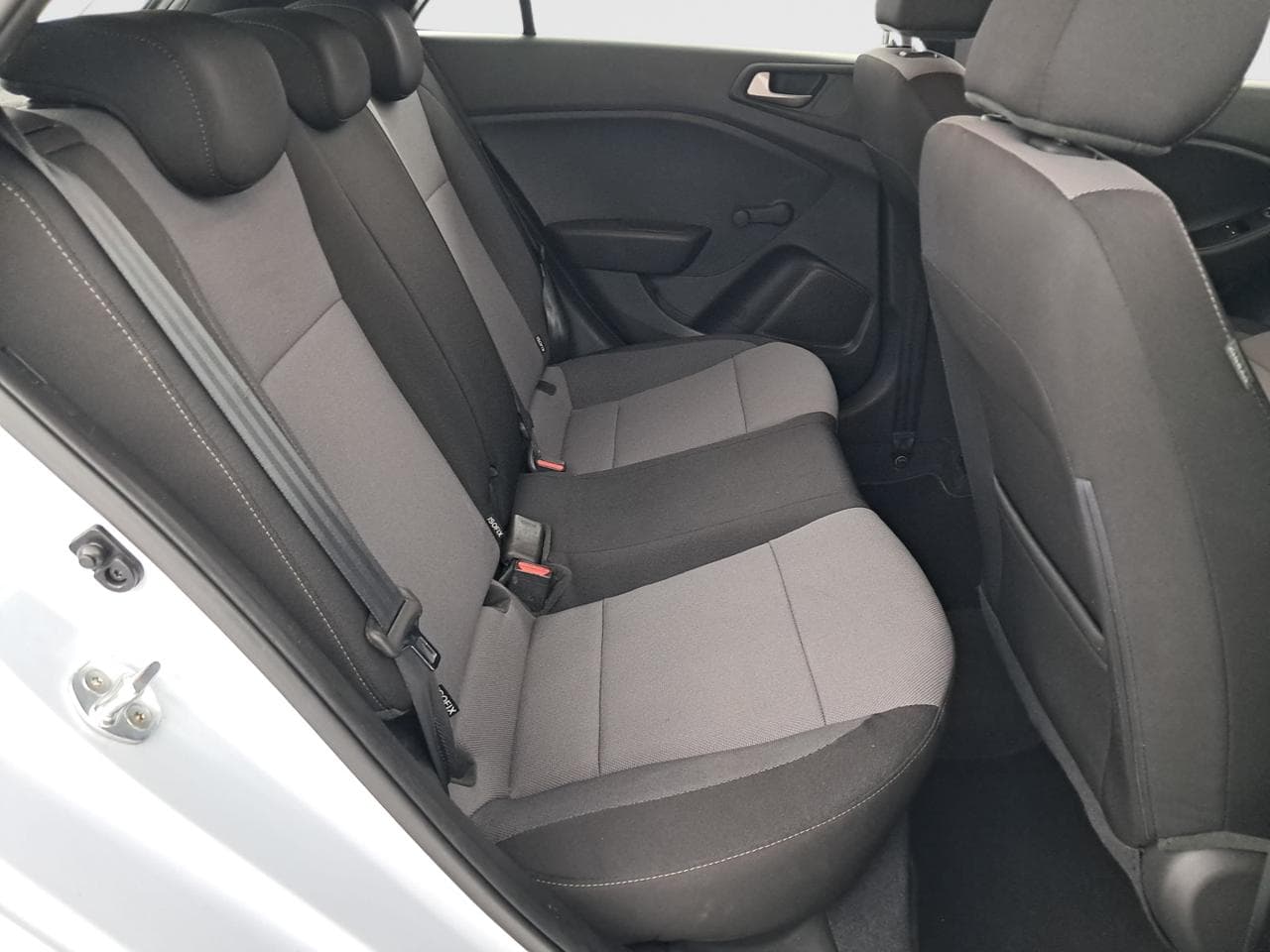 2019 Hyundai i20 - 13
