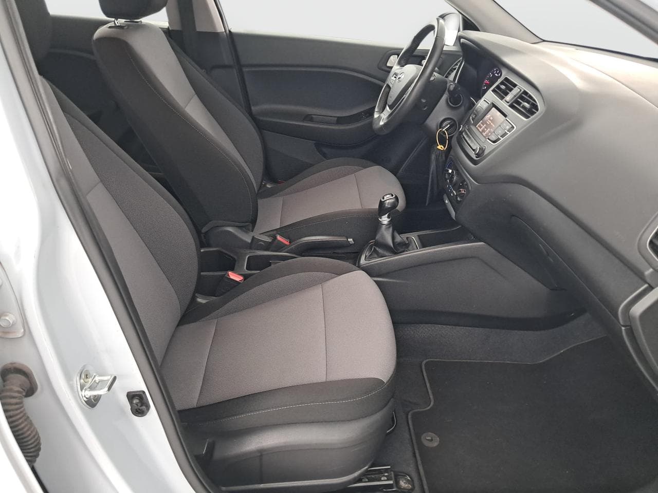 2019 Hyundai i20 - 12