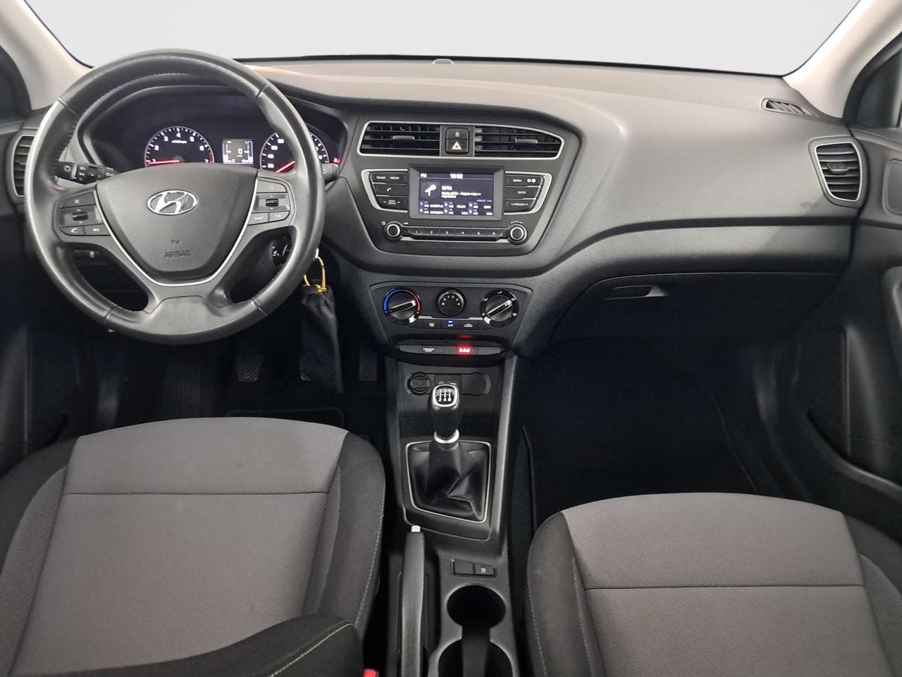 2019 Hyundai i20 - 10