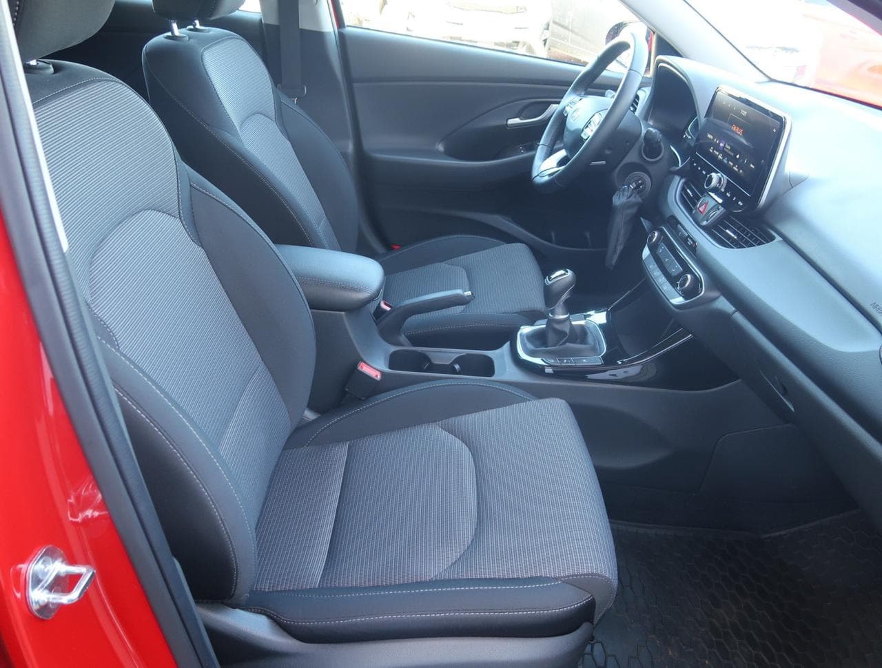 2025 Hyundai i30 - 12