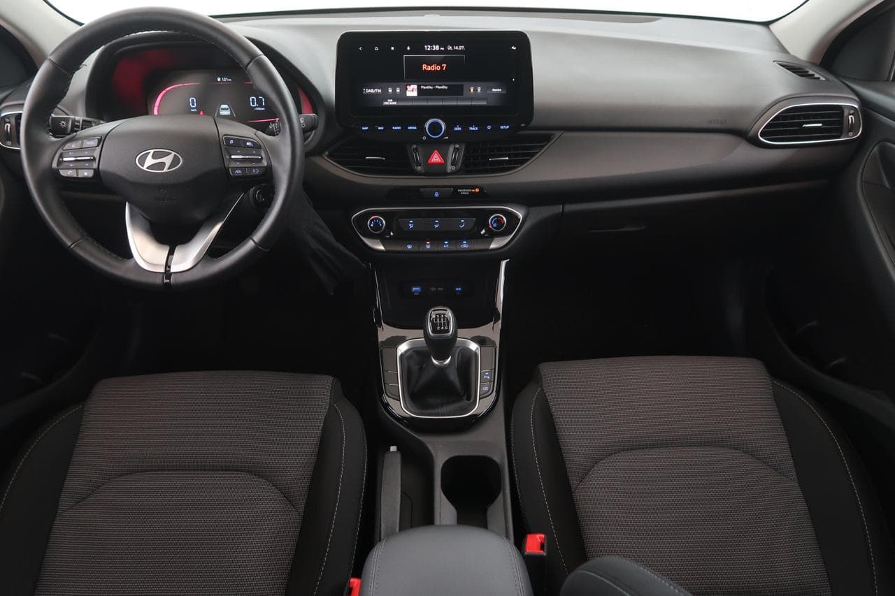 2025 Hyundai i30 - 10