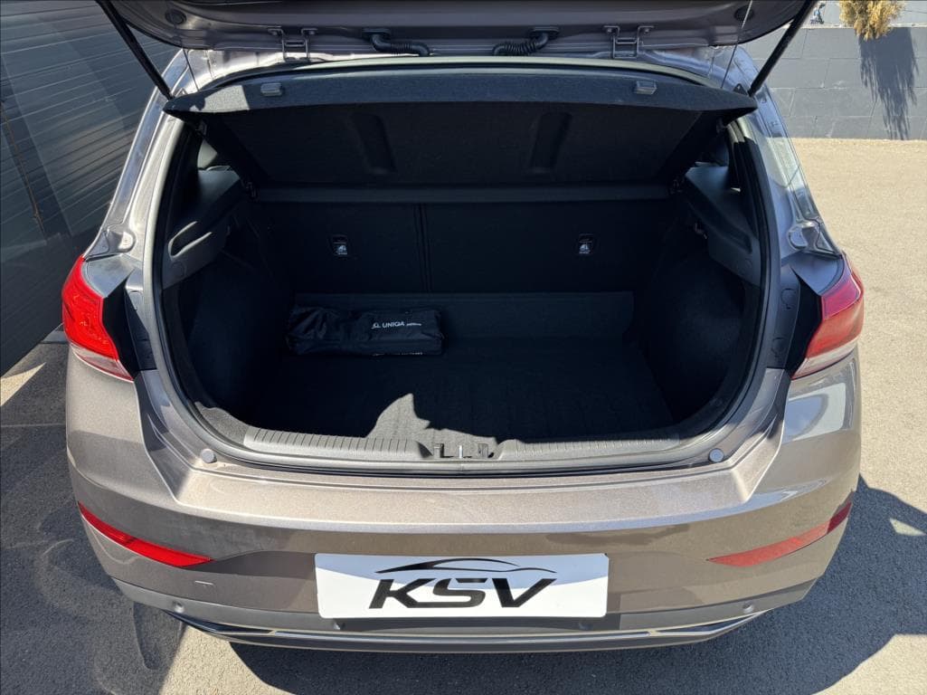 2021 Hyundai i30 - 11