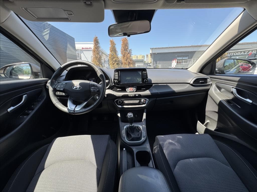 2021 Hyundai i30 - 14