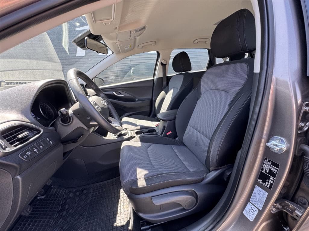 2021 Hyundai i30 - 12