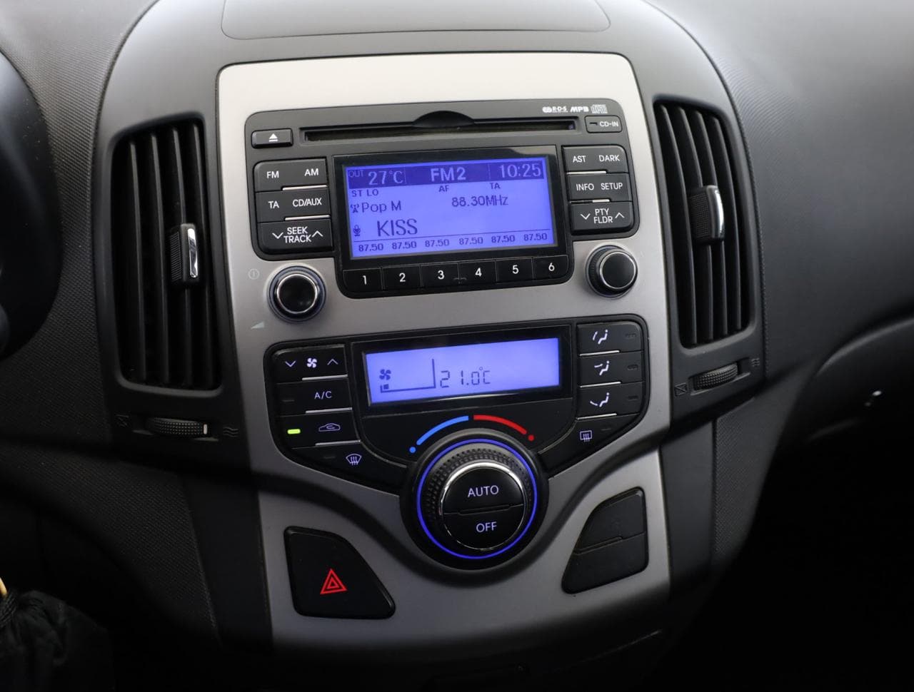 2011 Hyundai i30 - 15
