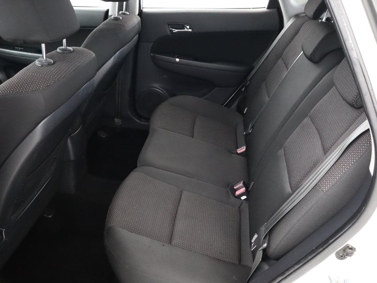 2010 Hyundai i30 - 13