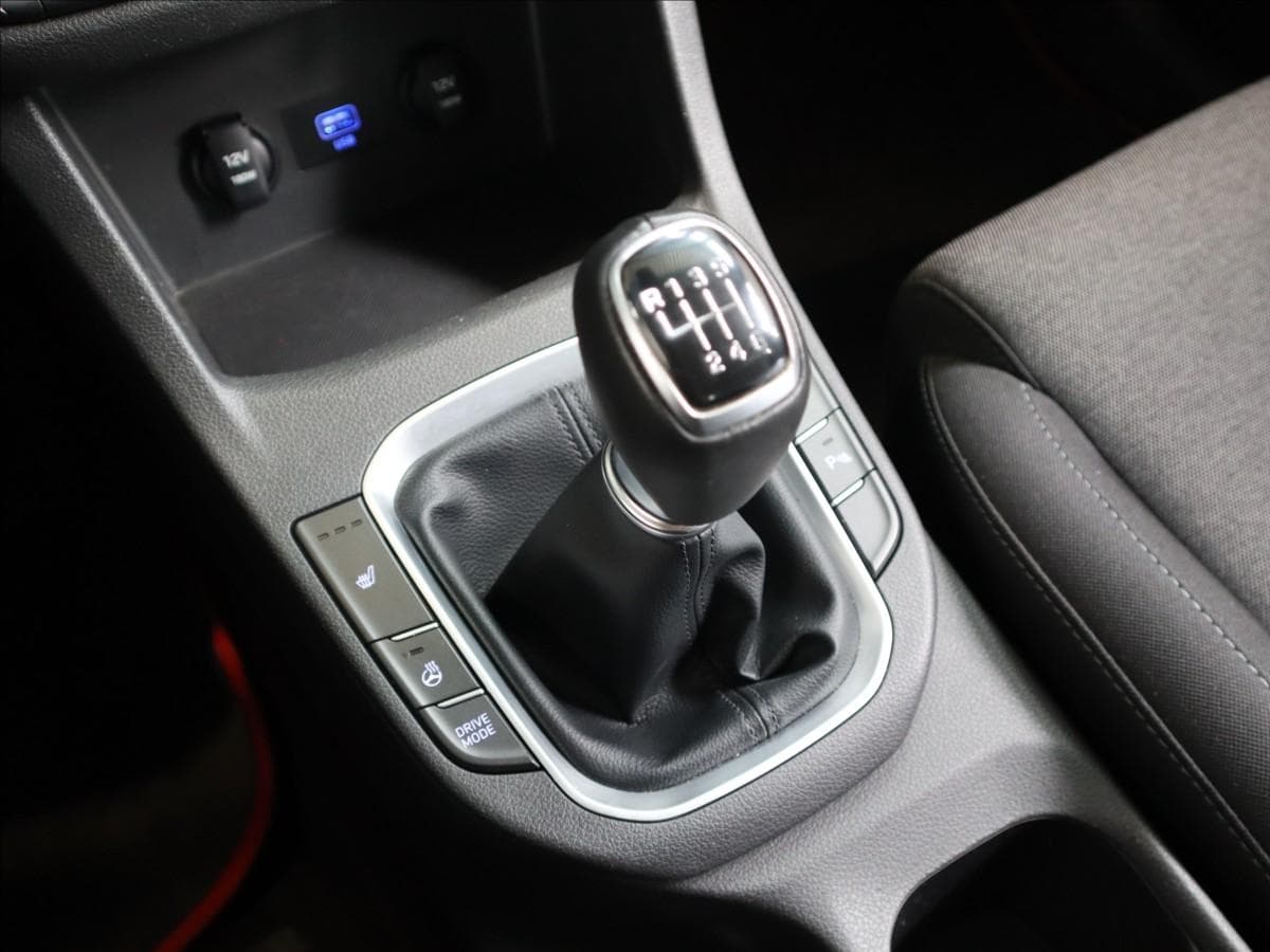 2022 Hyundai i30 - 17