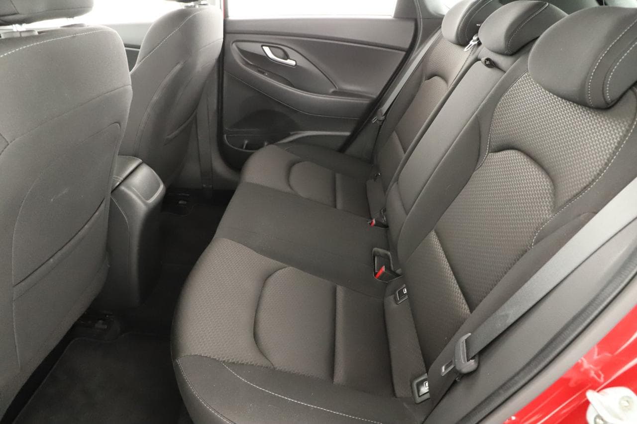 2020 Hyundai i30 - 12
