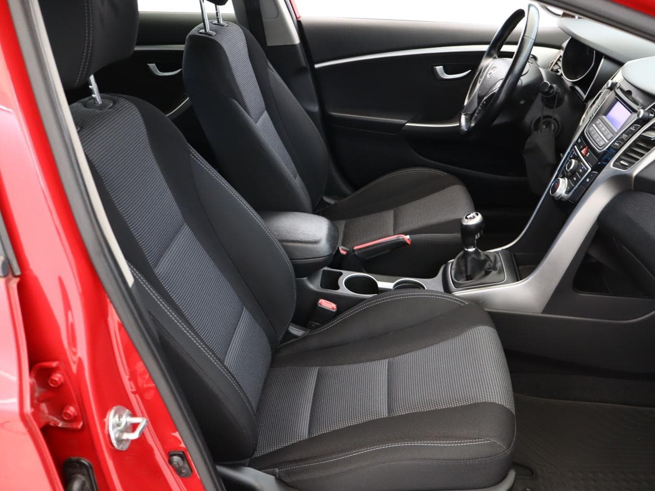 2013 Hyundai i30 - 10