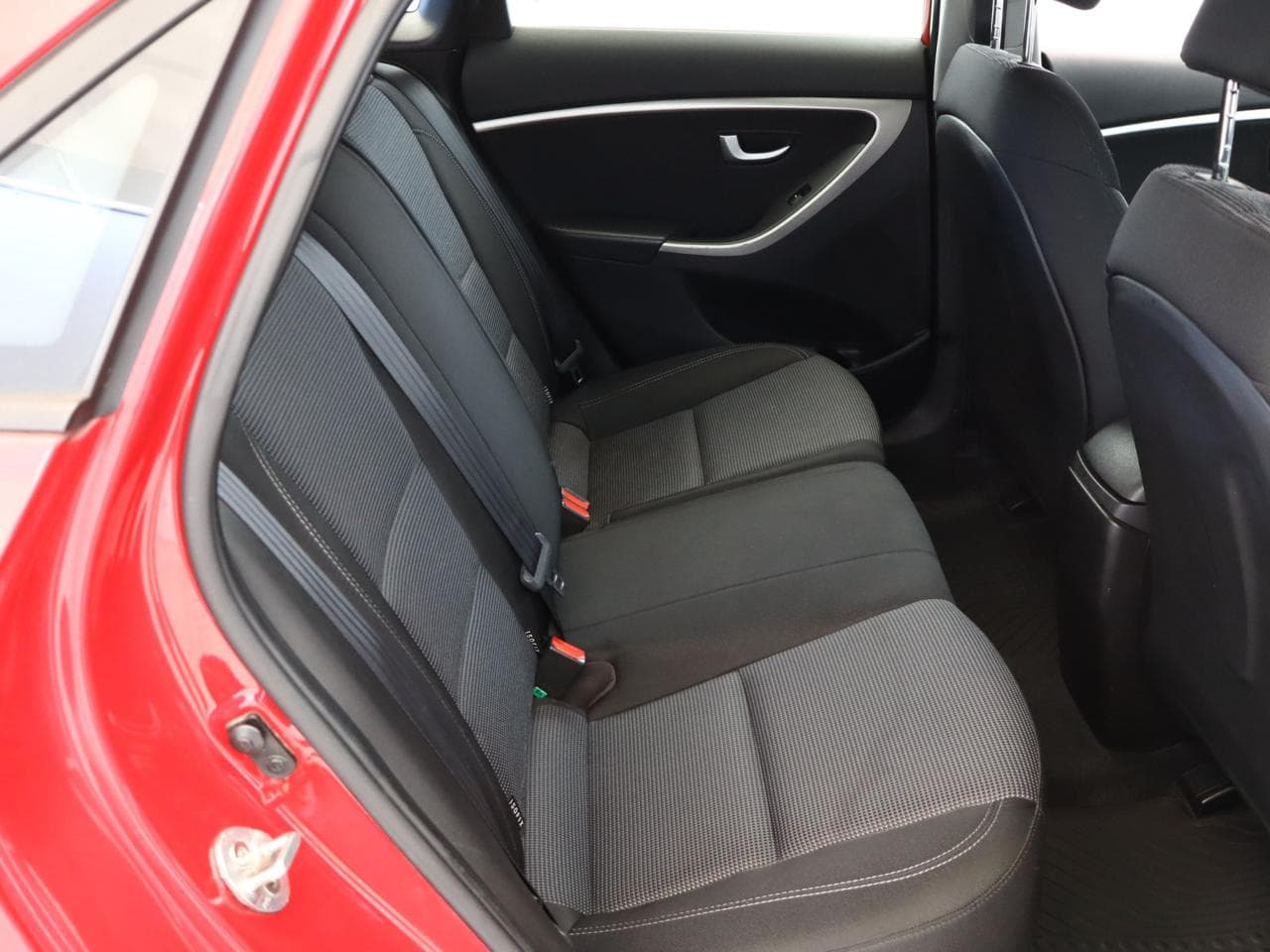 2013 Hyundai i30 - 11
