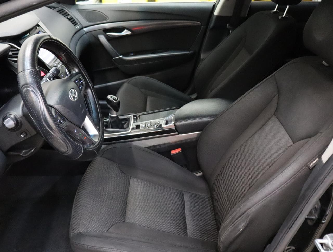 2012 Hyundai I40 - 16