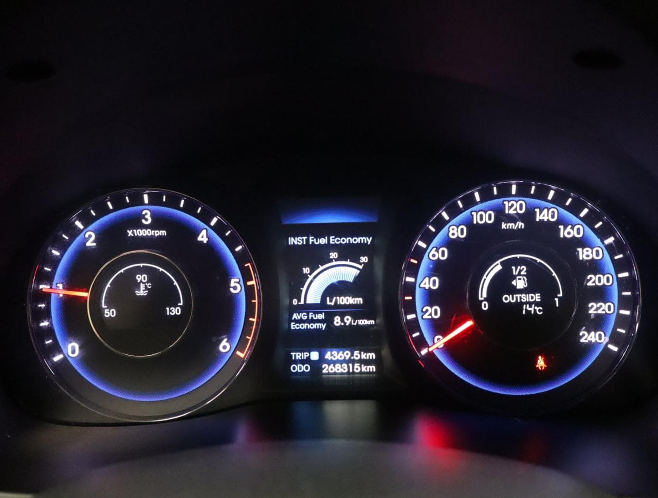 2012 Hyundai I40 - 17