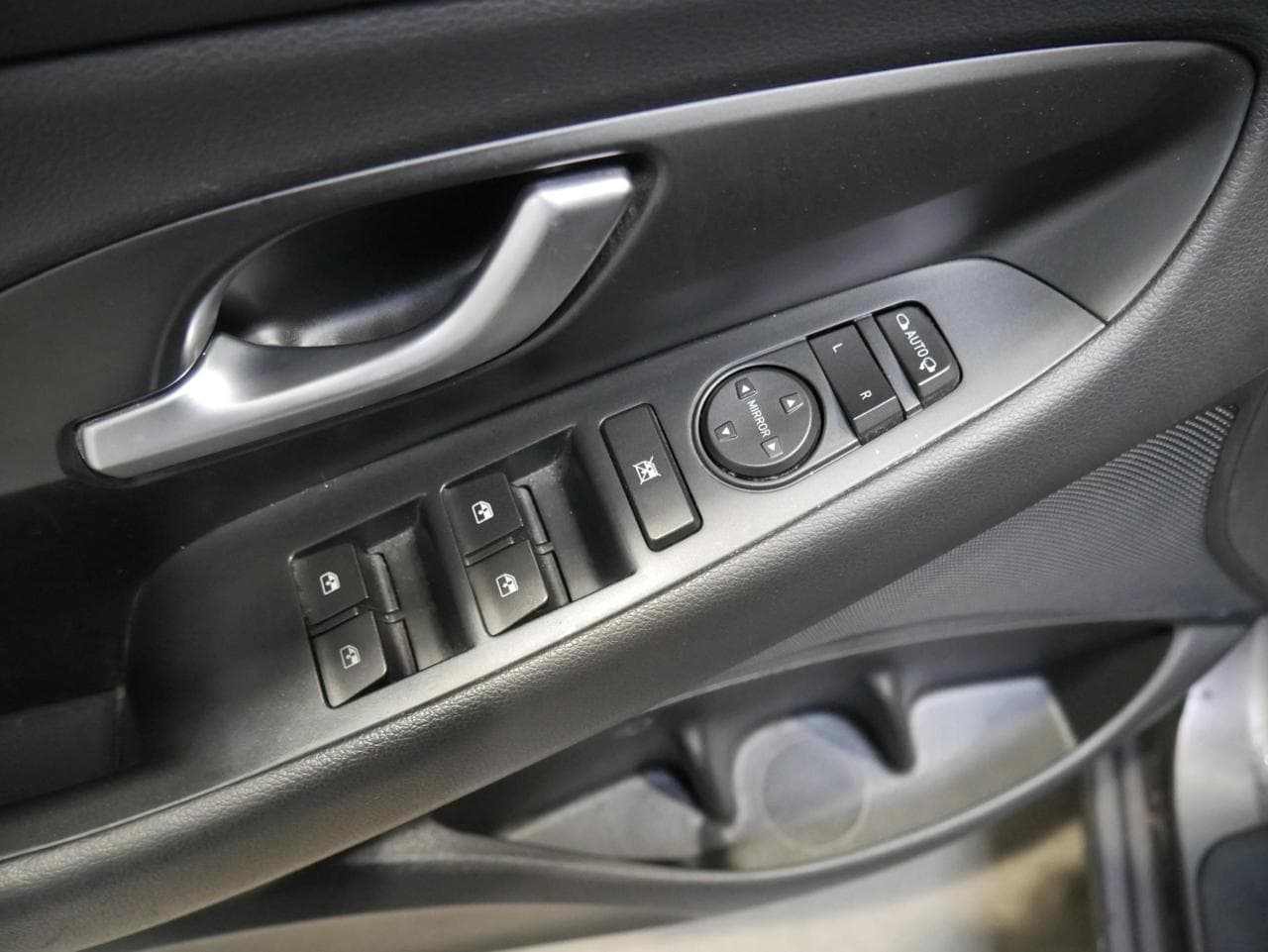 2020 Hyundai i30 - 11