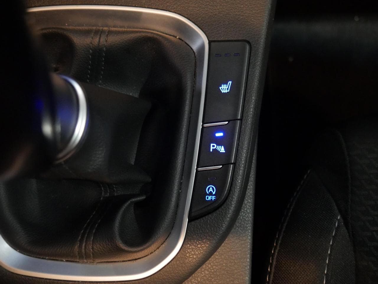 2020 Hyundai i30 - 18