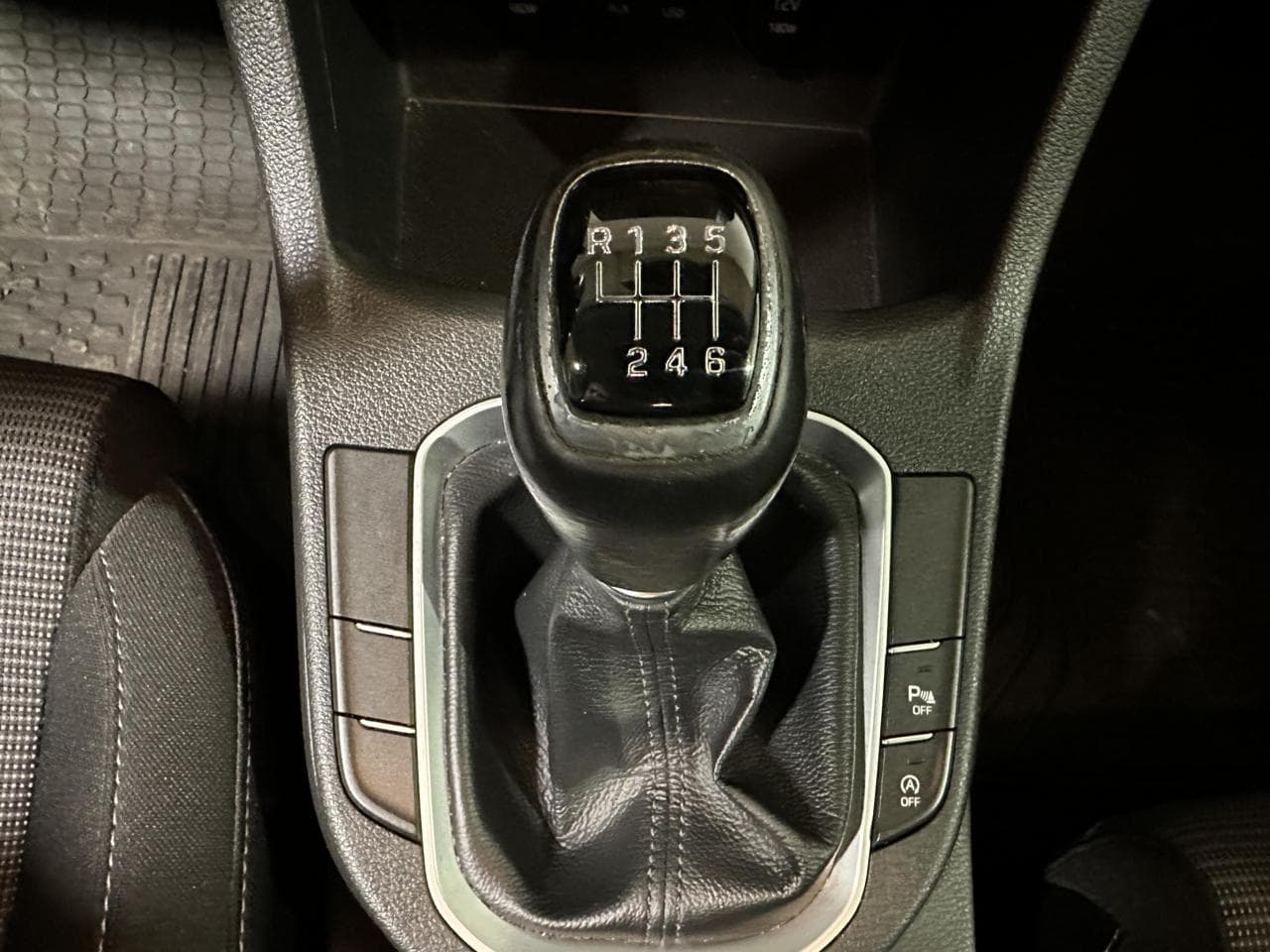 2019 Hyundai i30 - 17