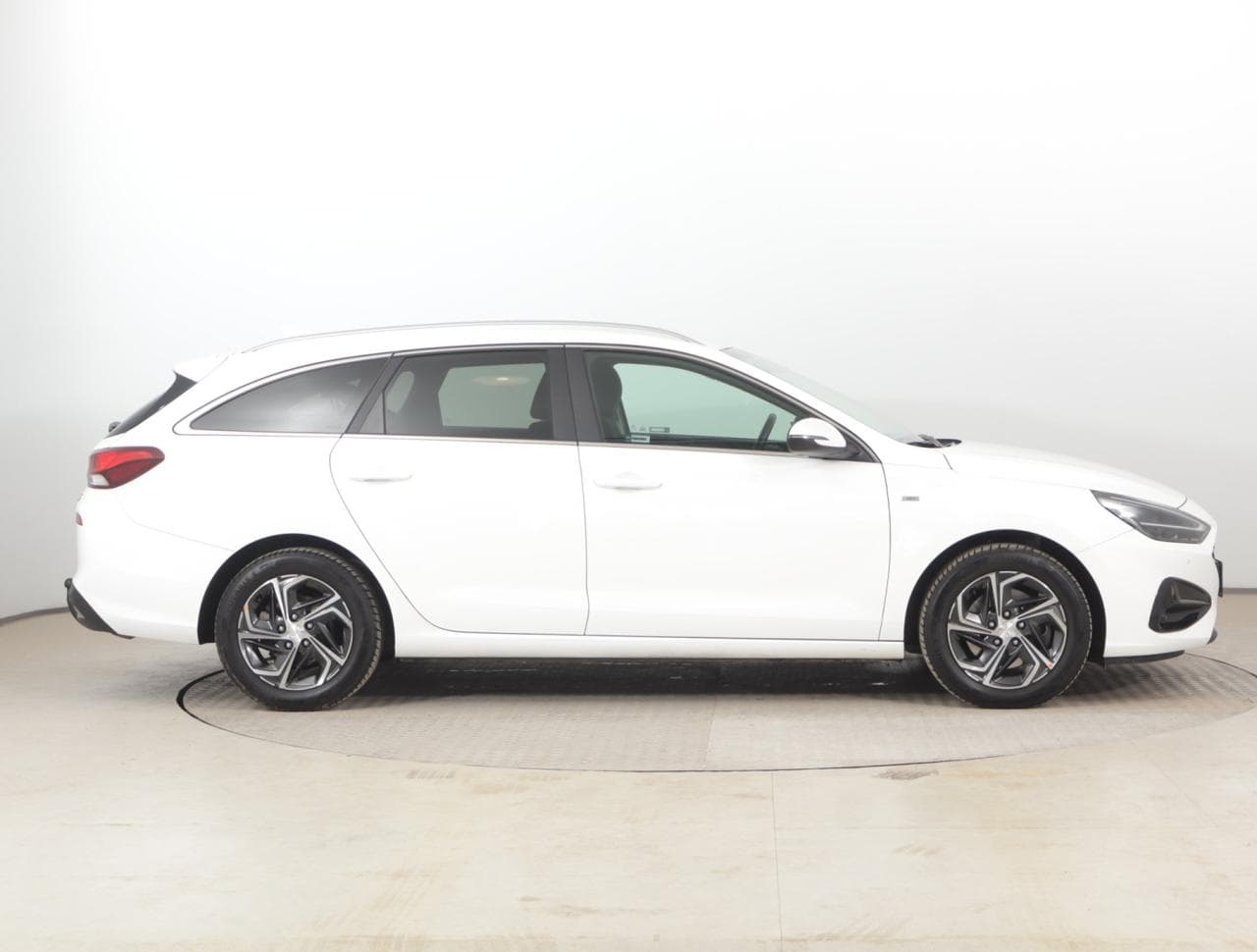 2022 Hyundai i30 - 8