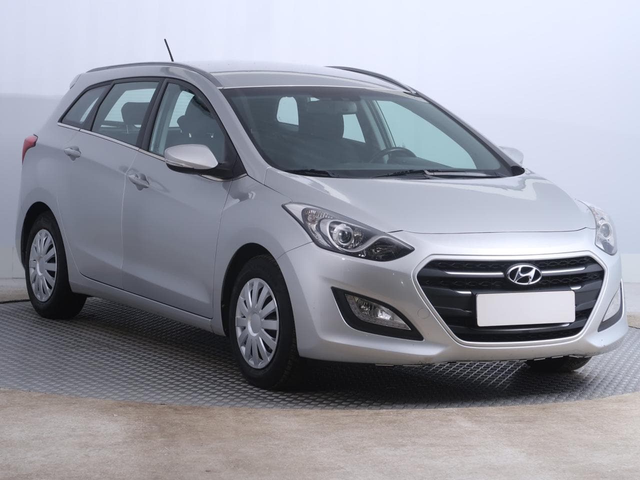Hyundai i30 1.6 CRDi 81kW kombi