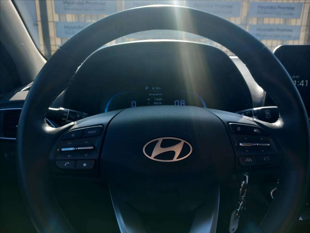 2025 Hyundai i30 - 11