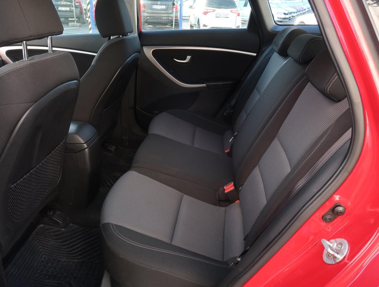 2013 Hyundai I30 - 15