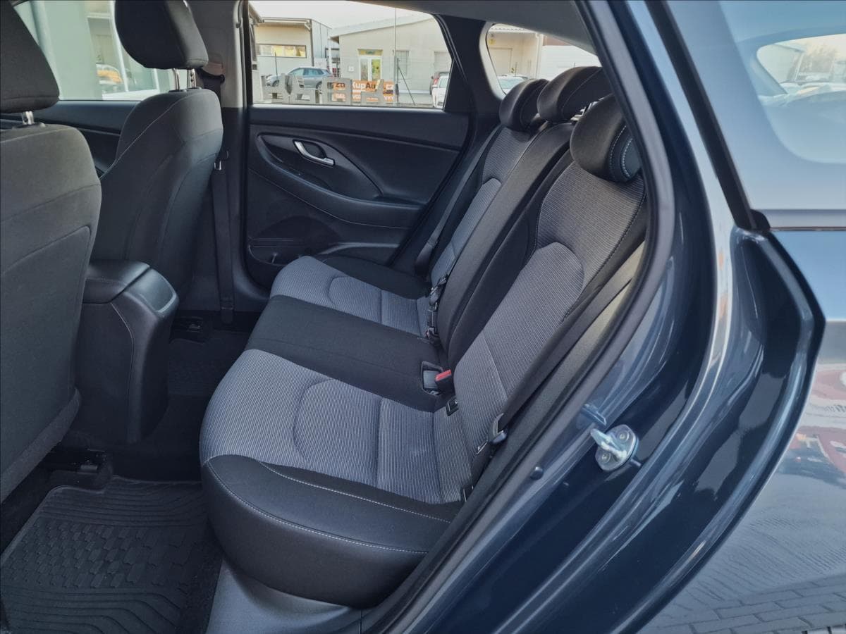 2022 Hyundai I30 - 17