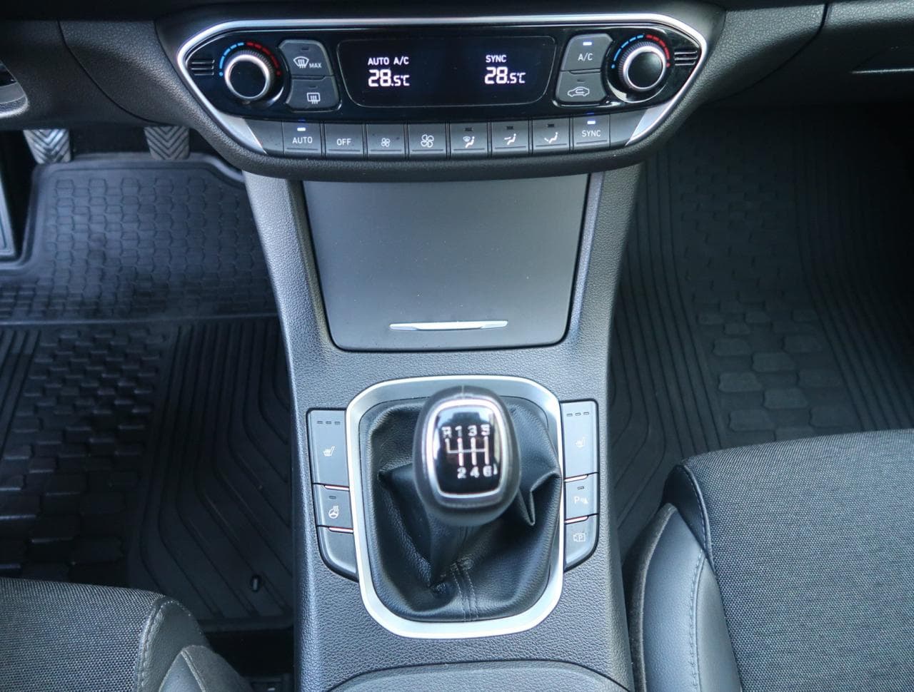 2021 Hyundai I30 - 19