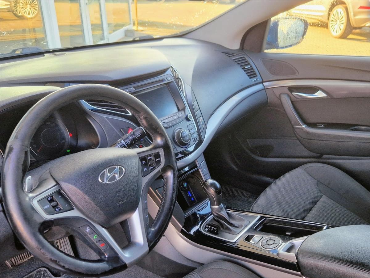 2012 Hyundai I40 - 18