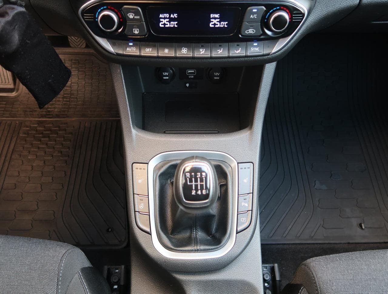 2022 Hyundai I30 - 19