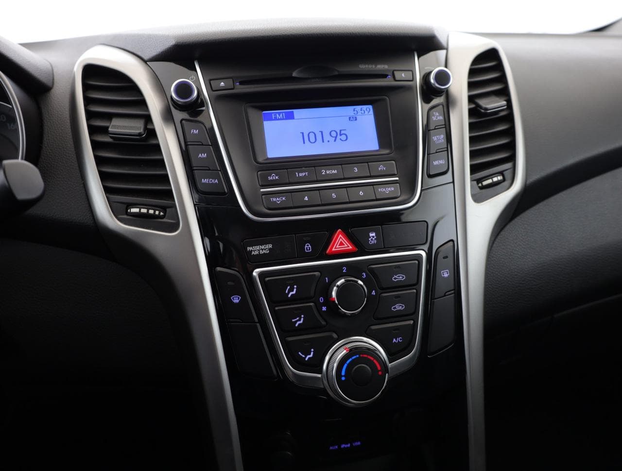 2013 Hyundai I30 - 16