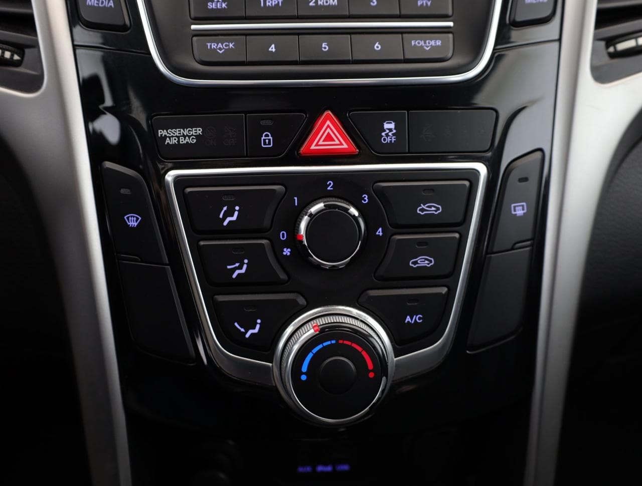 2013 Hyundai I30 - 18