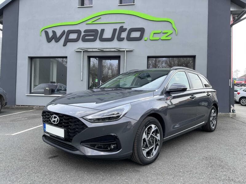 Hyundai i30 STYLE 1.5 DPI 71 kW DPH kombi