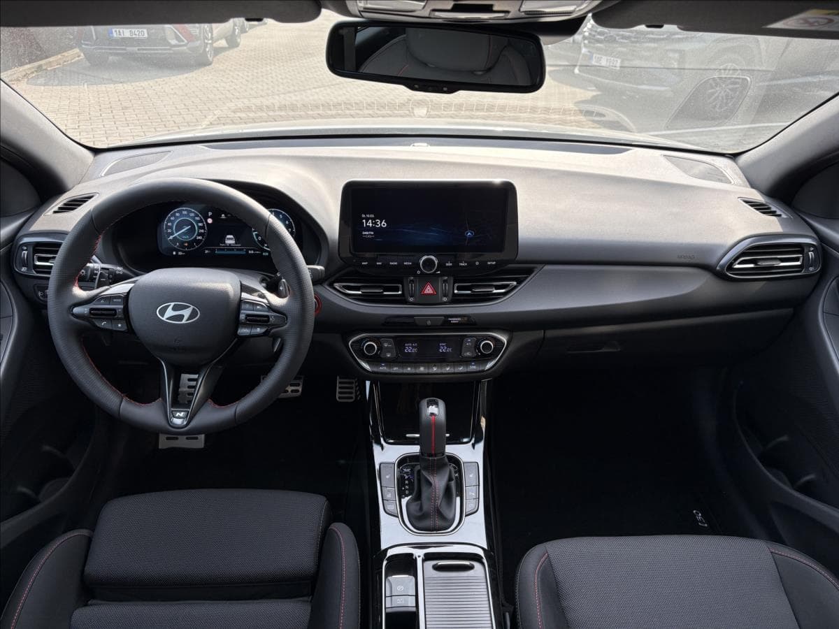 2025 Hyundai i30 - 11