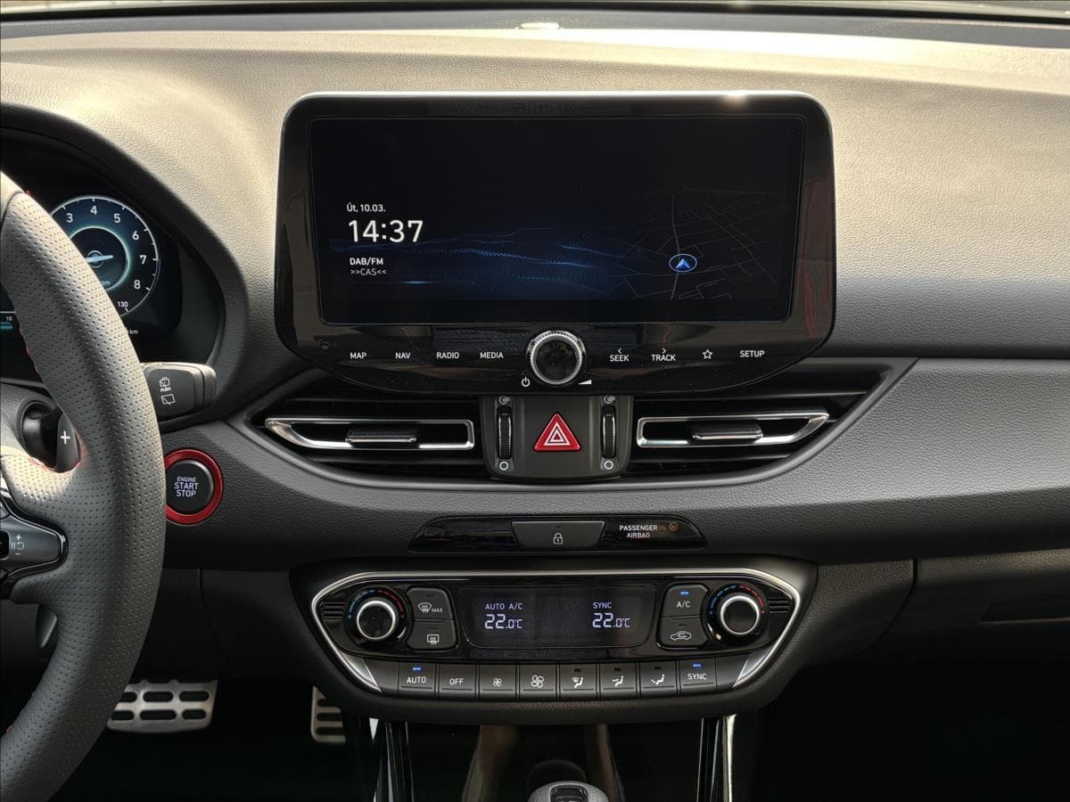 2025 Hyundai i30 - 12