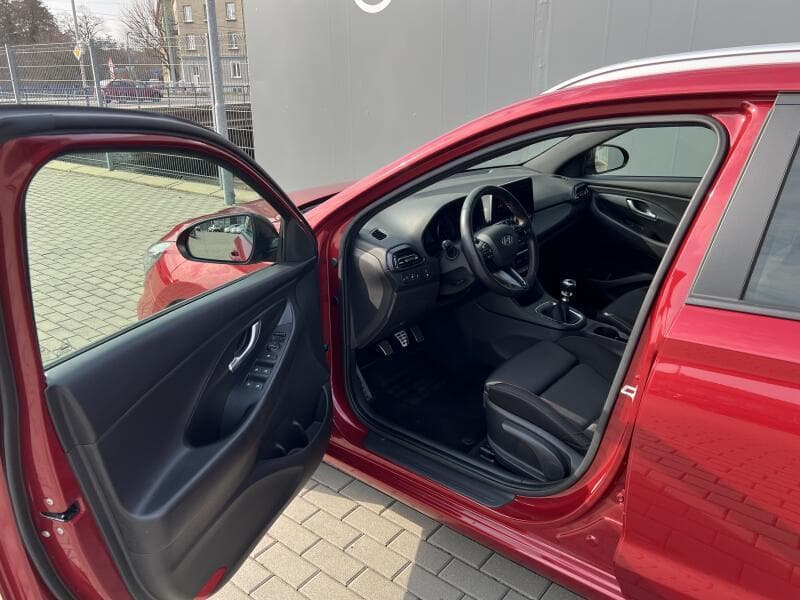 2022 Hyundai i30 - 9