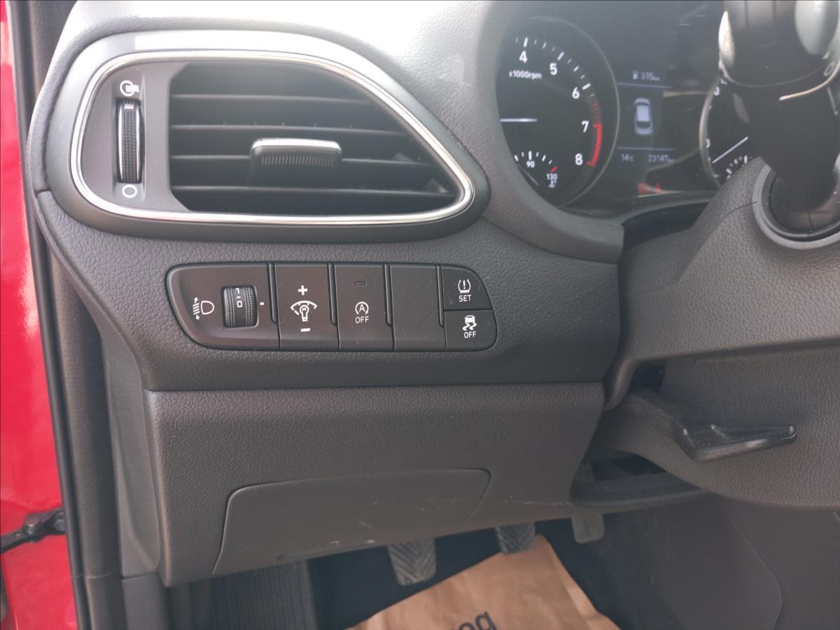 2024 Hyundai i30 - 15