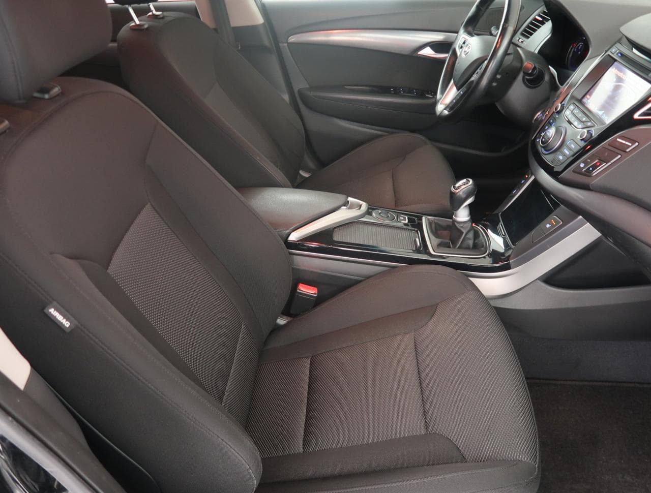 2011 Hyundai I40 - 12