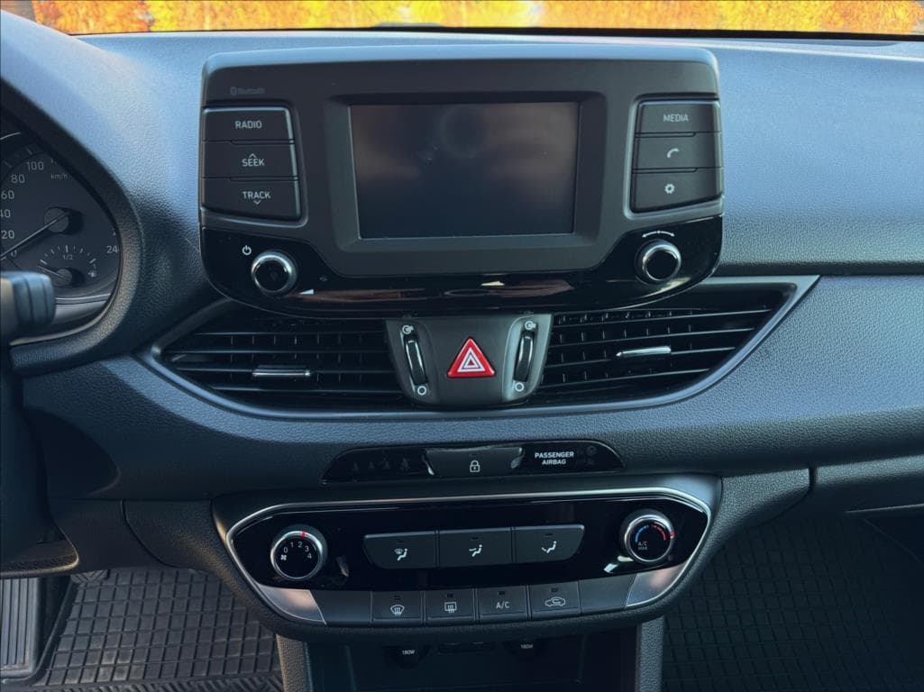 2018 Hyundai i30 - 18