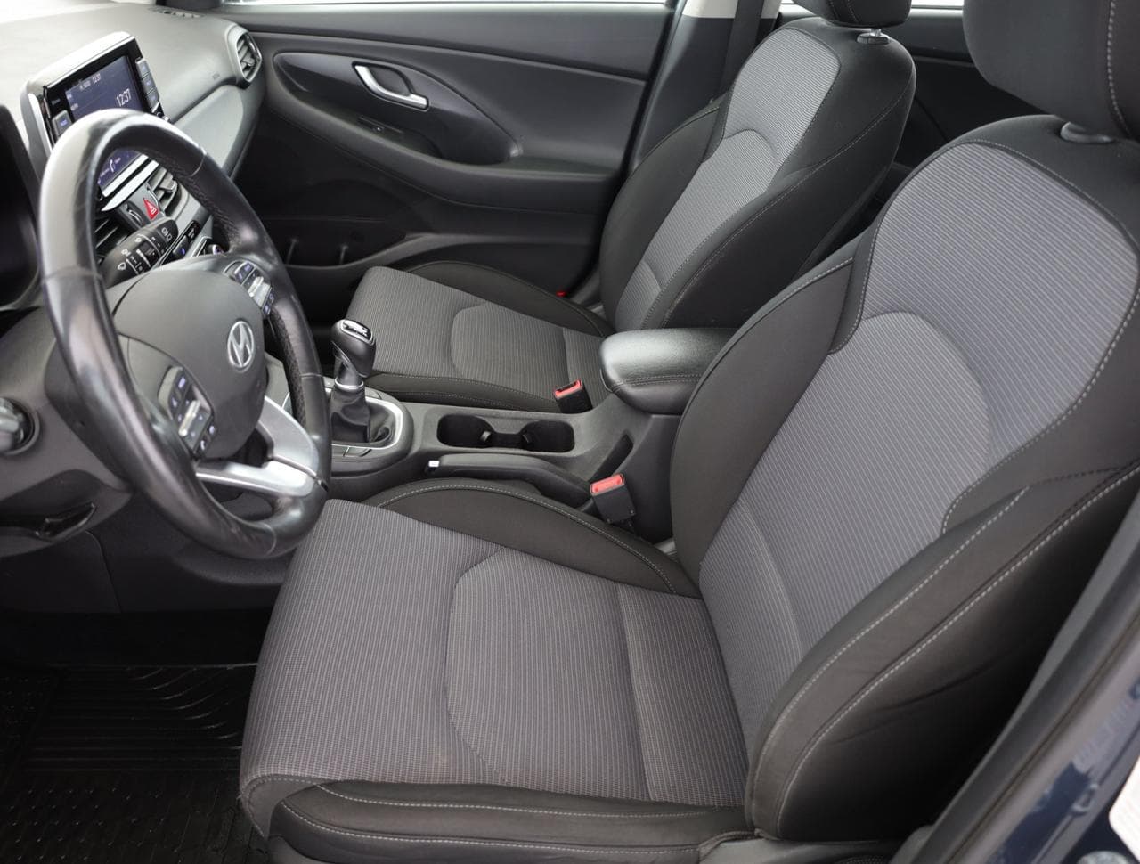 2021 Hyundai i30 - 13