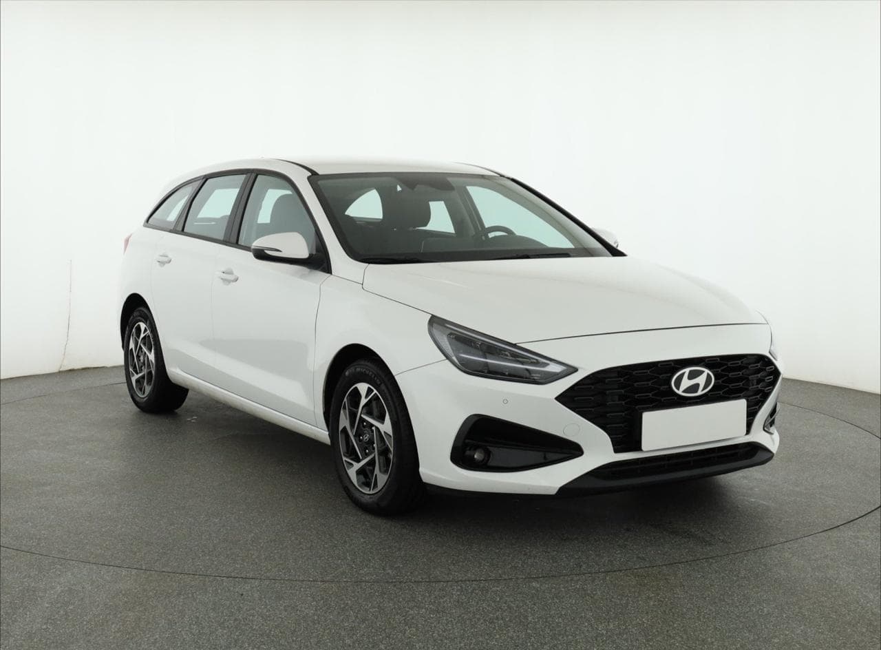 2025 Hyundai i30
