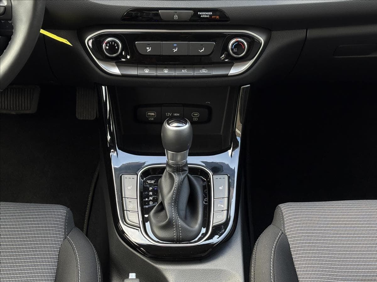 2024 Hyundai i30 - 13