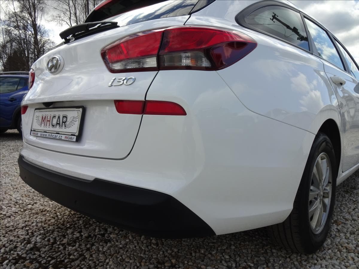 2020 Hyundai i30 - 15