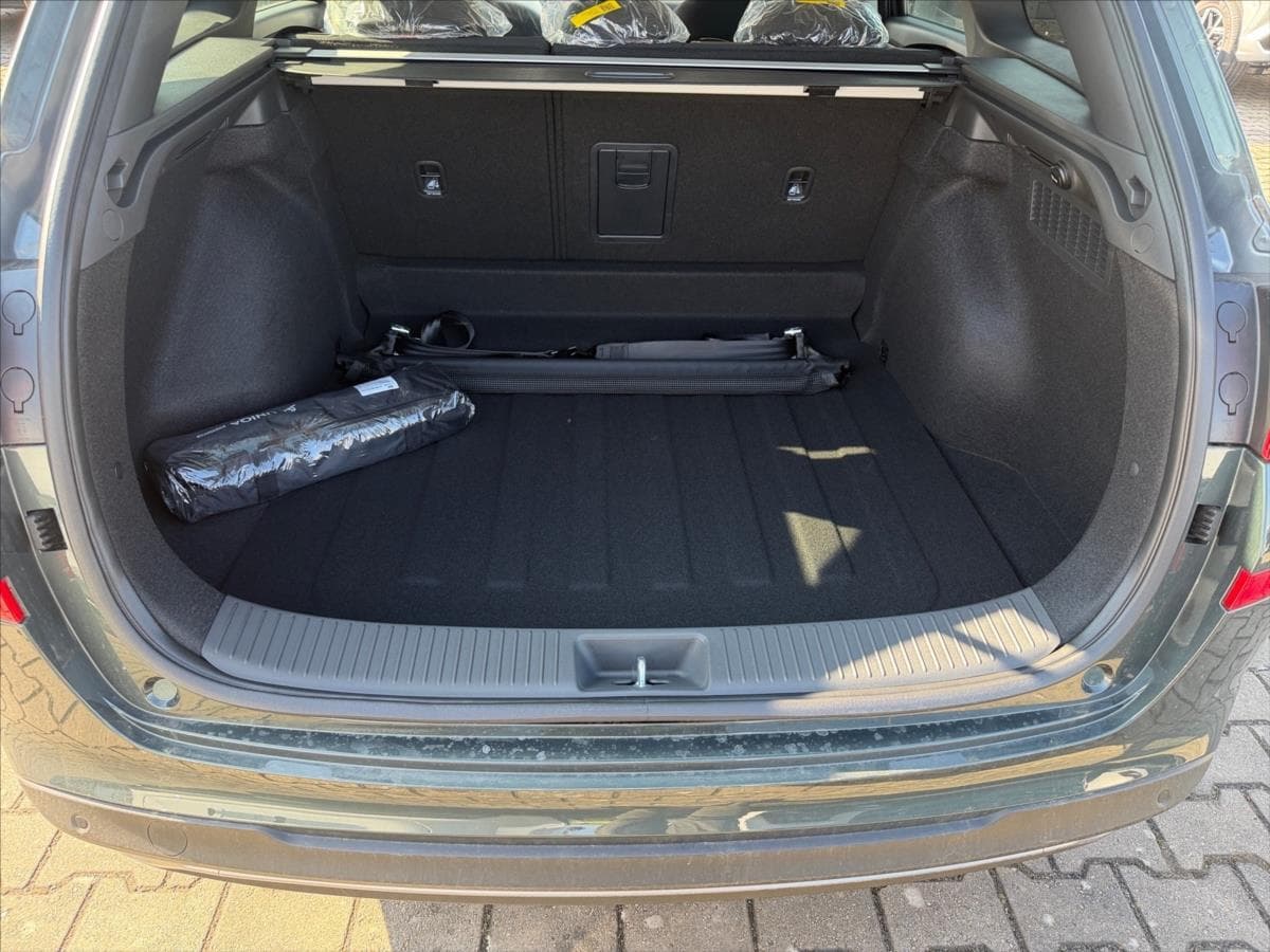 2025 Hyundai i30 - 12