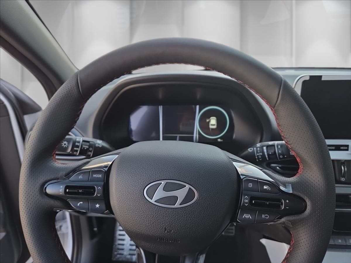 2025 Hyundai i30 - 8