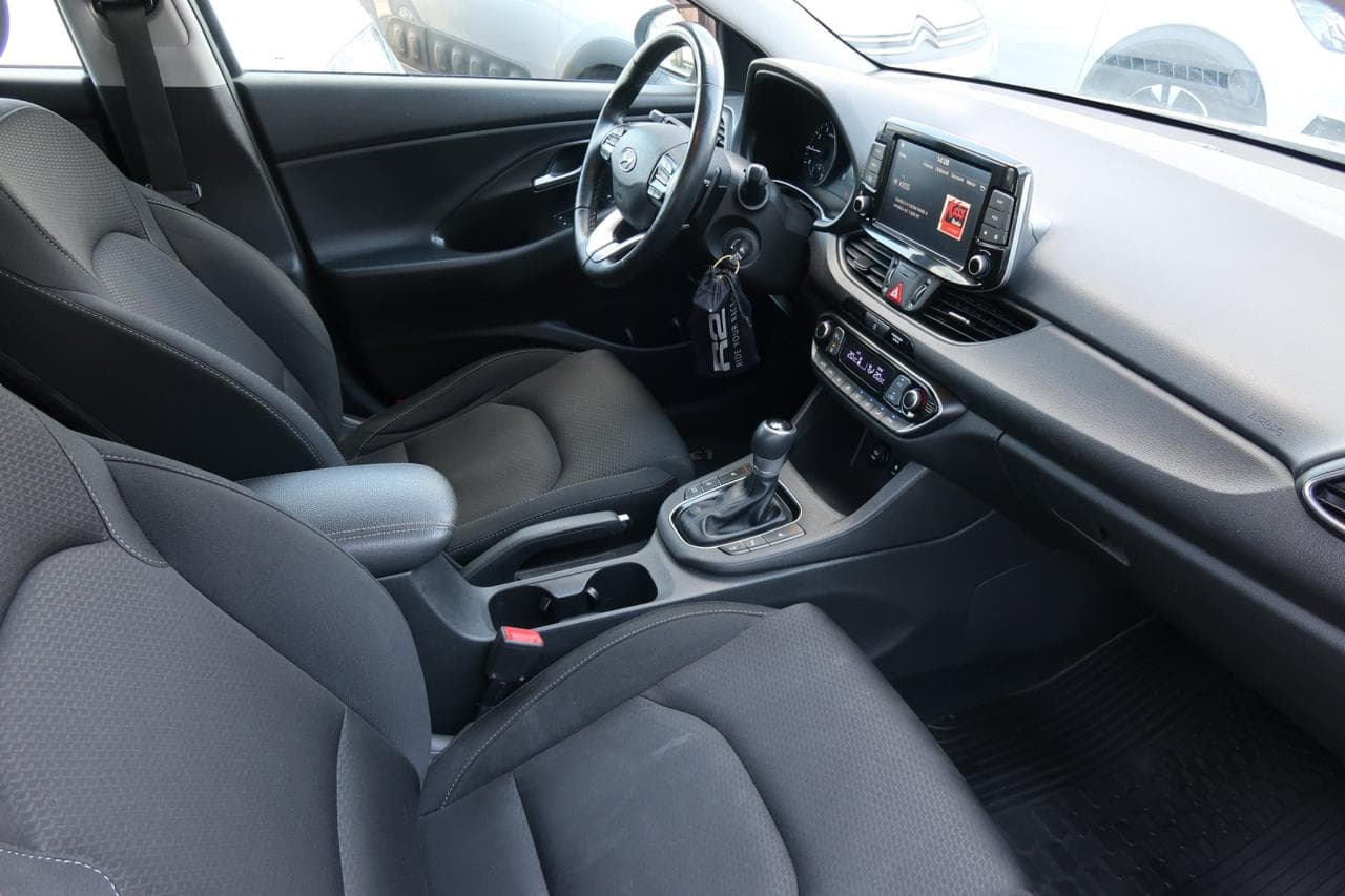 2019 Hyundai i30 - 12