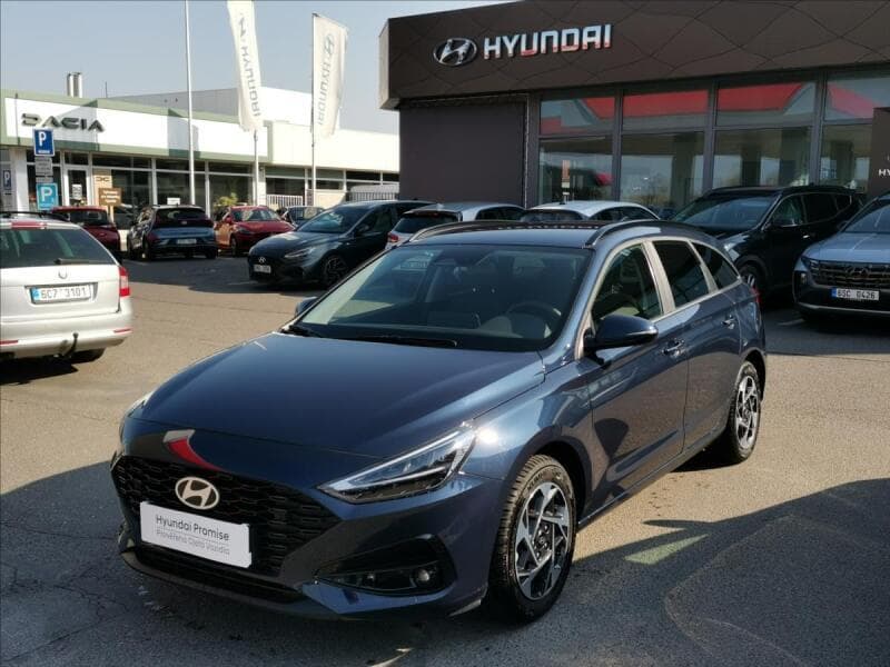 2025 Hyundai i30