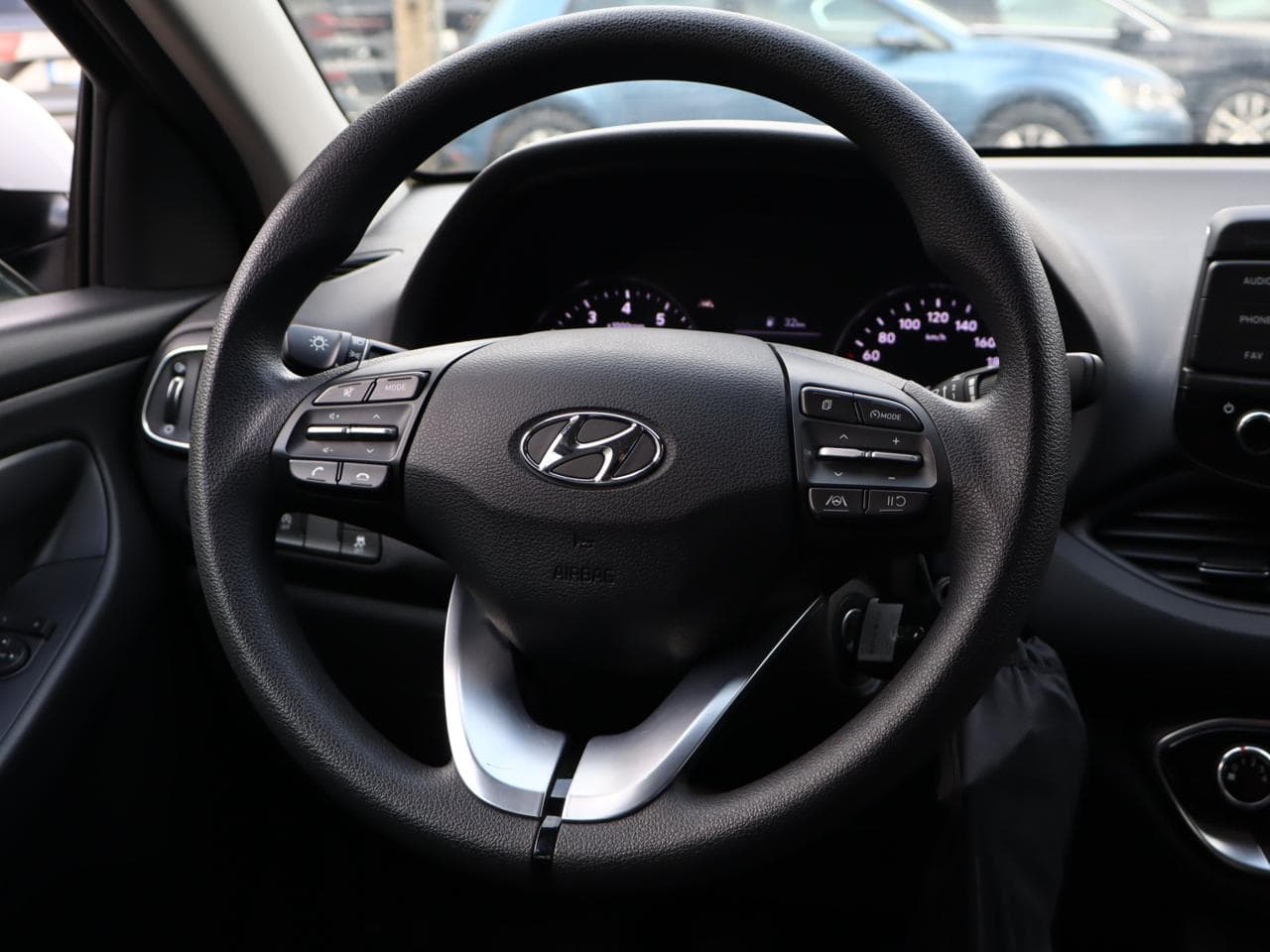 2022 Hyundai i30 - 18