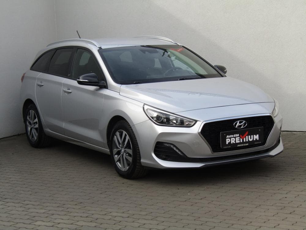 Hyundai i30 1.4 T-GDi, 1.maj, ČR kombi