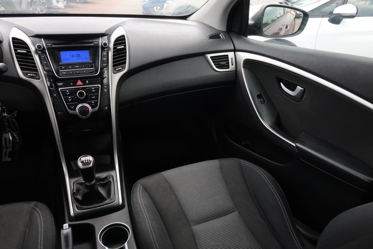 2013 Hyundai i30 - 11