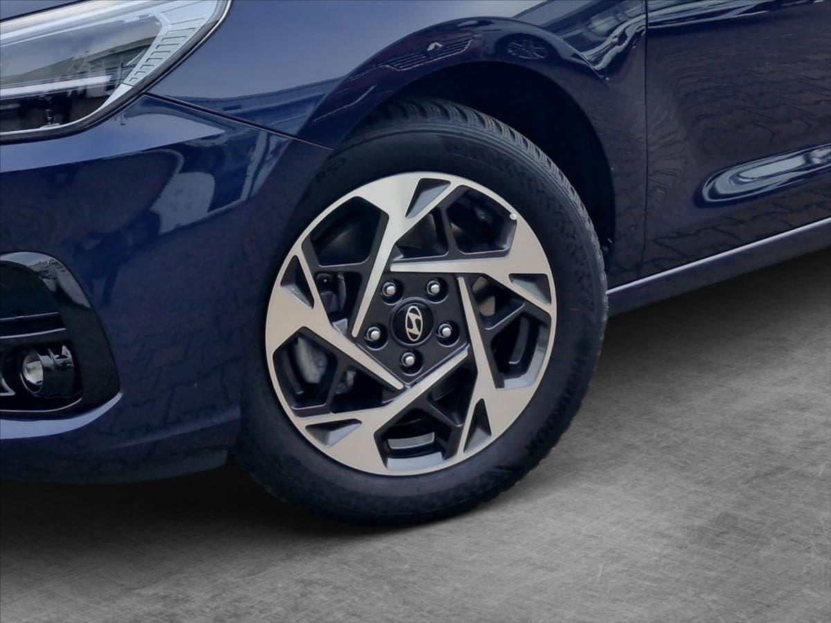 2025 Hyundai I30 - 19