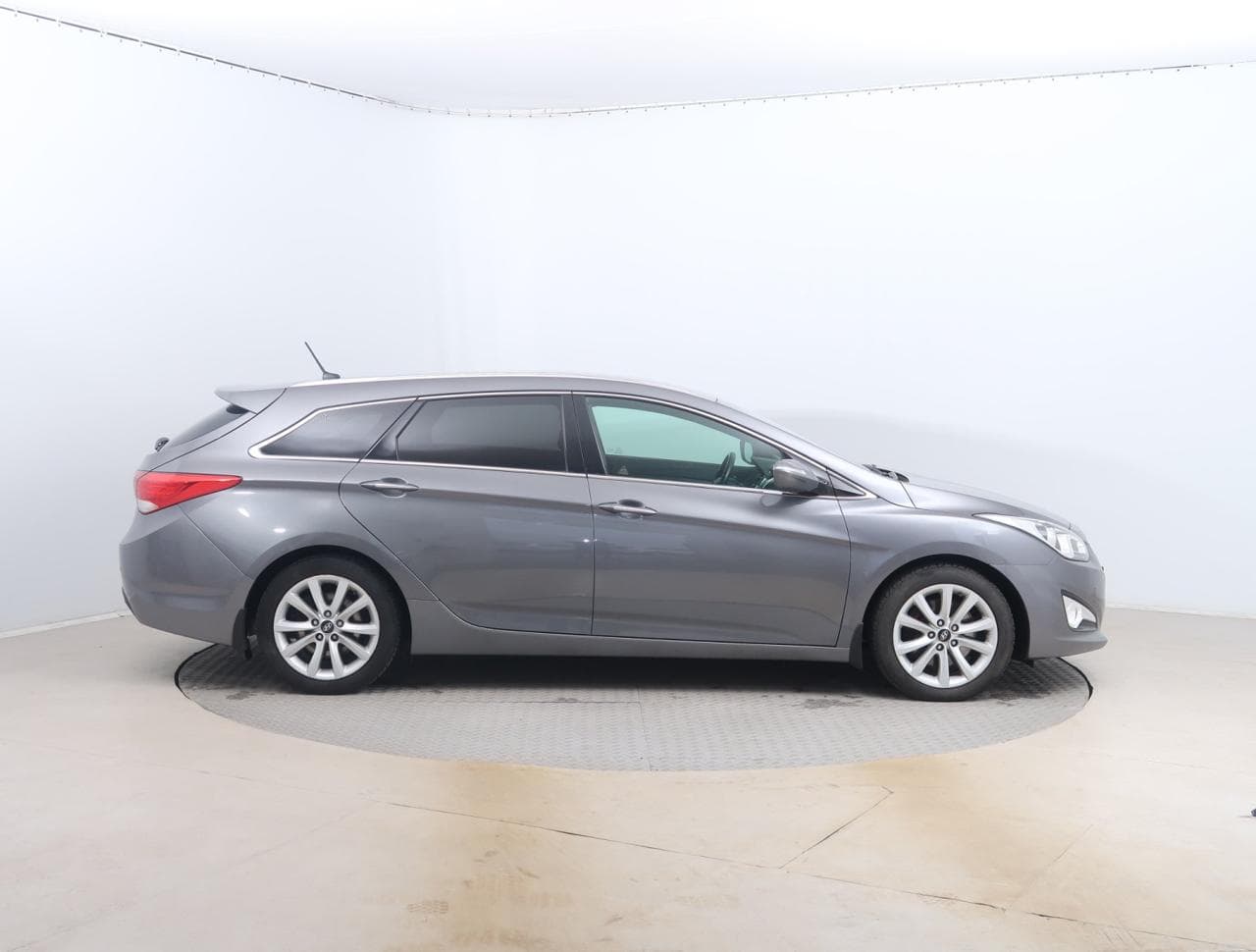 2013 Hyundai I40 - 15